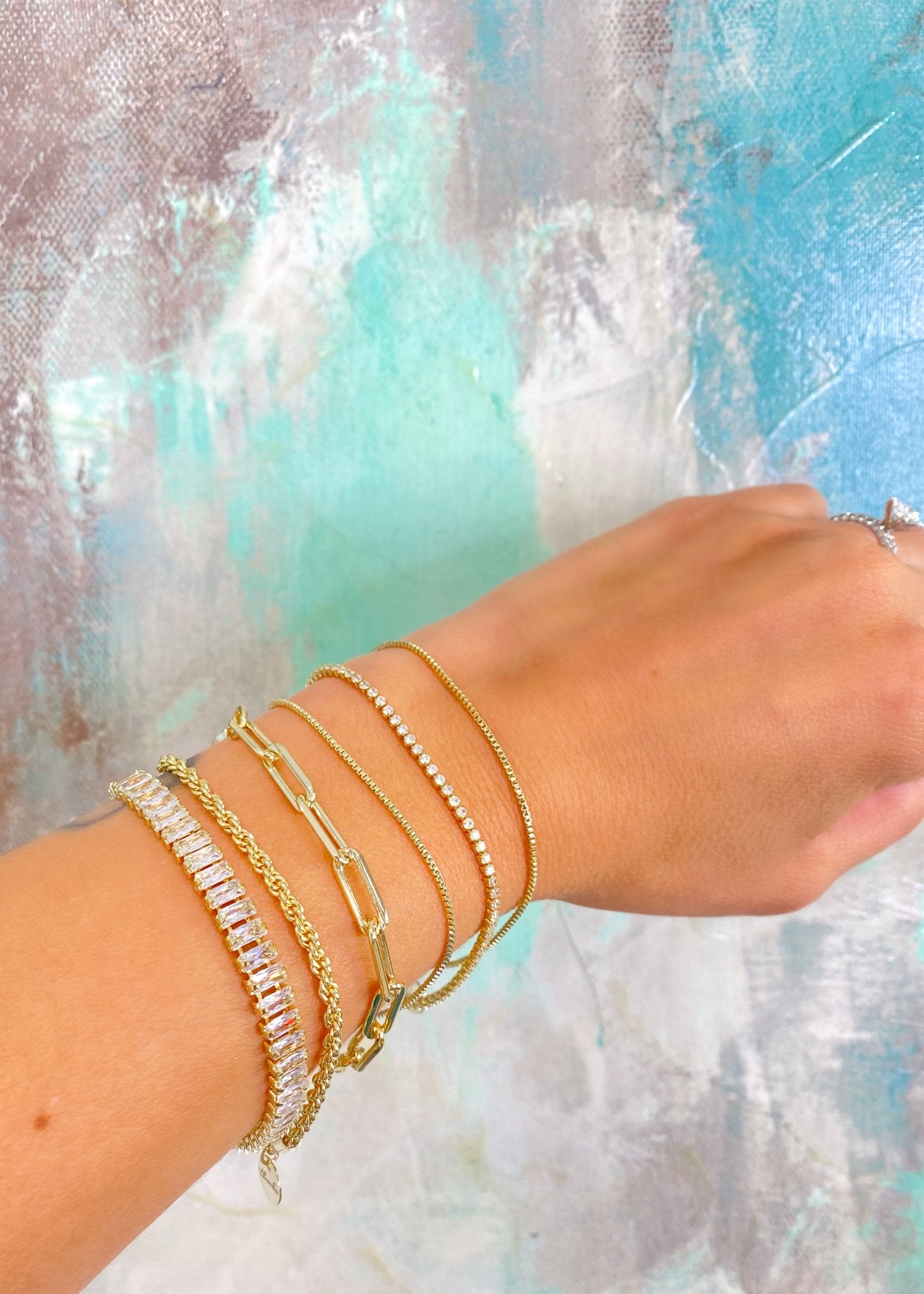 'Leo' Gold Paperclip Bracelet - Cali Moon Boutique