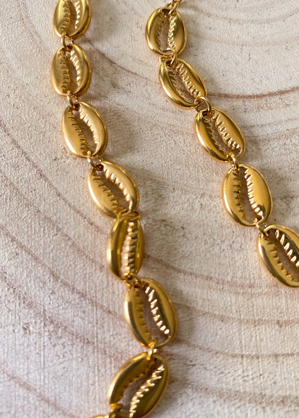 Puka Shell Water Resistant Necklace - Cali Moon Boutique