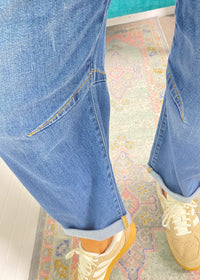 'Becky' Risen Slouchy Cropped Barrel Jeans