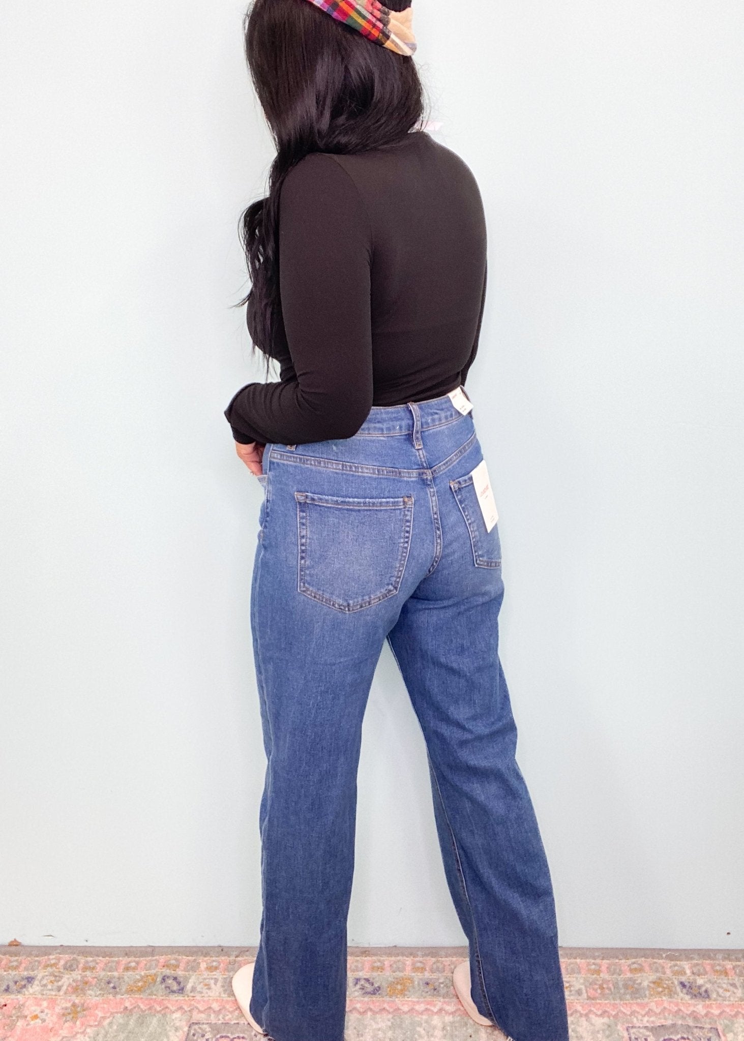 'James' Vervet Medium Wash Straight Jeans - Cali Moon Boutique