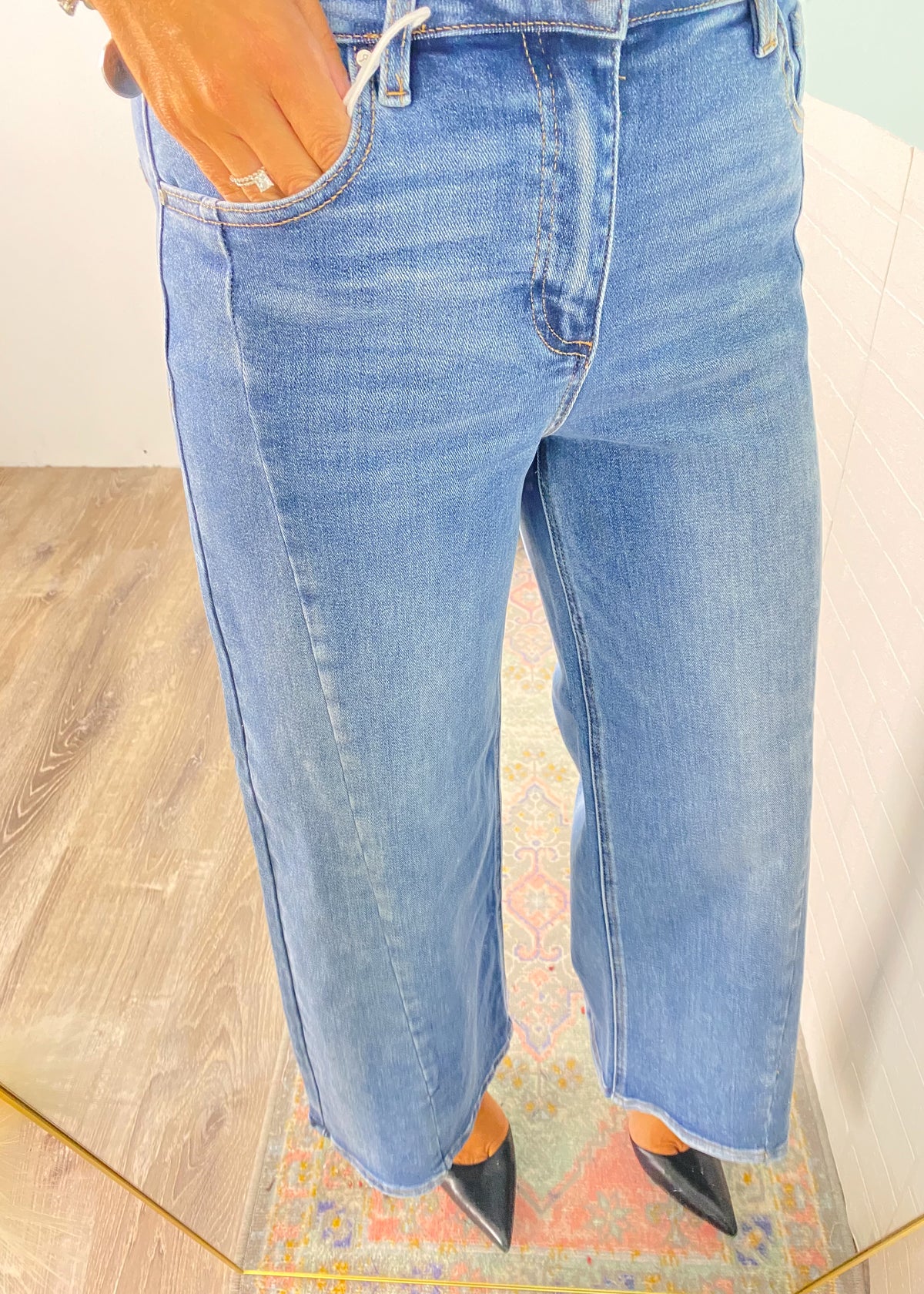 'Sadie' Risen Wide Leg Cropped Step Cut Hem Jeans