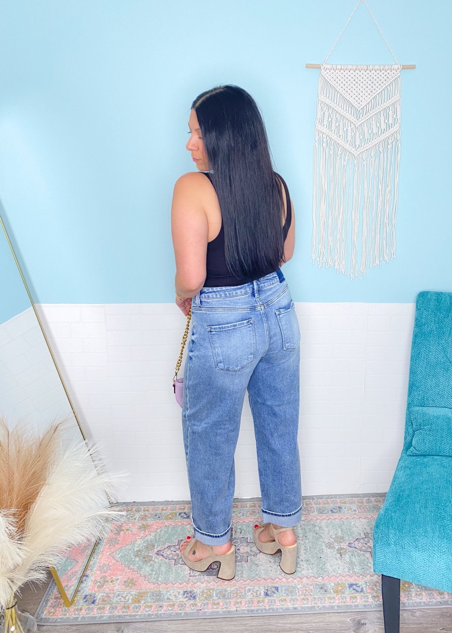 'Tess' Risen Light Wash High Waist Comfort Stretch Tapered Jeans - Cali Moon Boutique