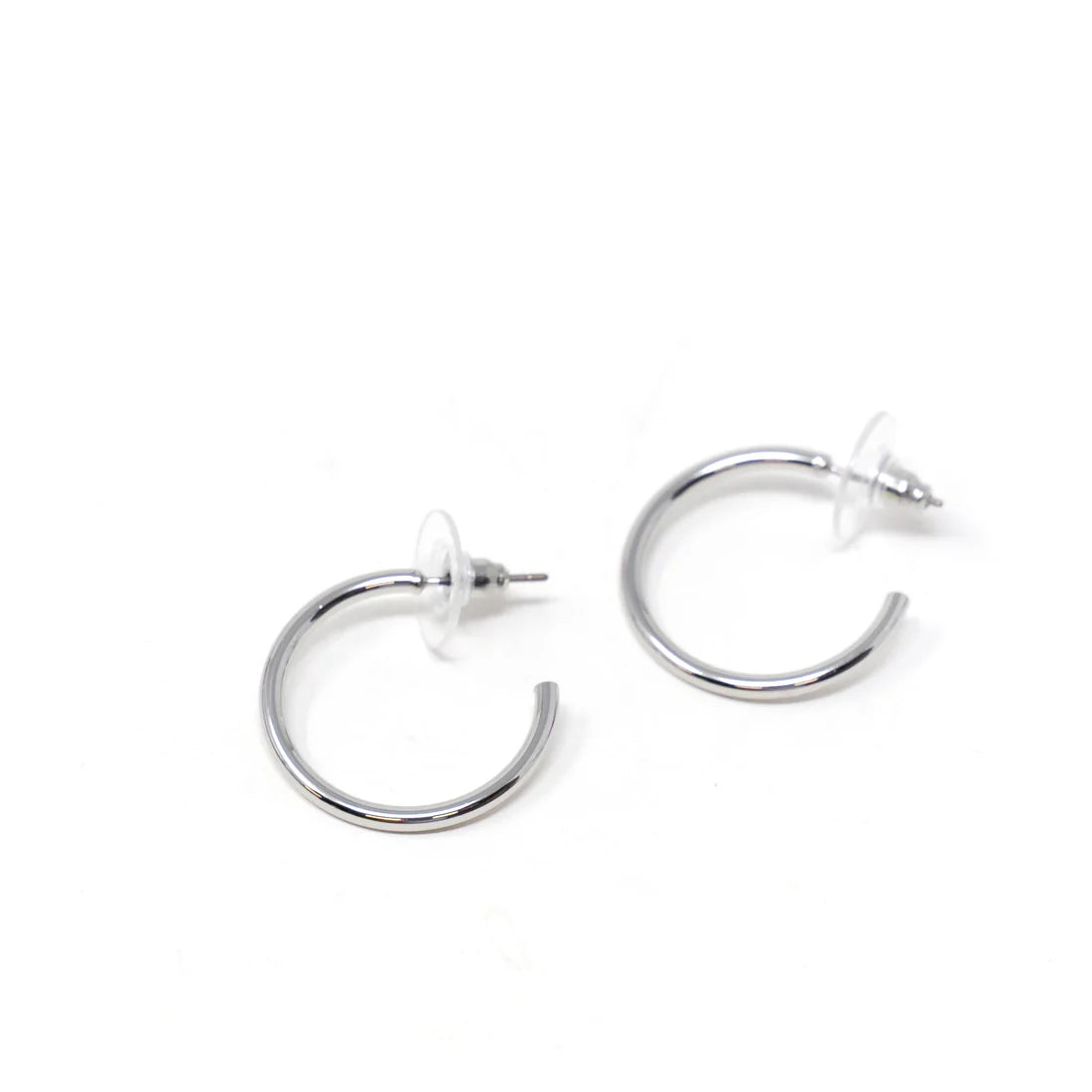 1" Silver Hoop Earrings-Keepin it simple, keepin is classic with these 1" hoops to wear casual with tees or dressed up for nights out!-Cali Moon Boutique, Plainville Connecticut