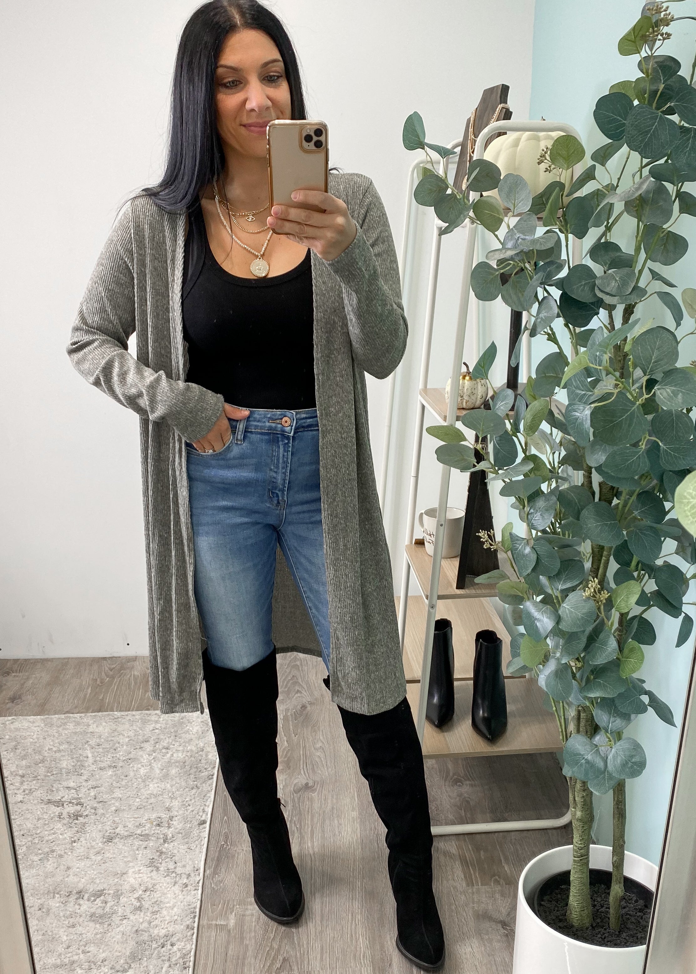 'Tori' Light Wash Skinny Jeans-Cali Moon Boutique, Plainville Connecticut